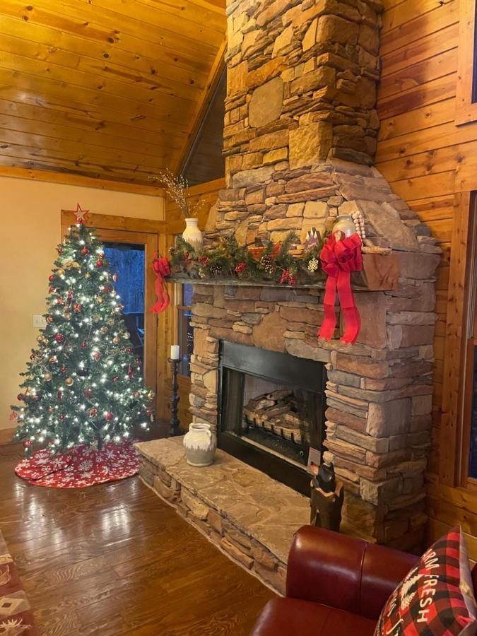Cozy Creekfront Family Cabin-Pet Friendly -Gamerm-Hot Tub 히와세이 외부 사진