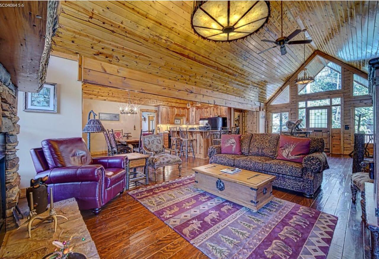 Cozy Creekfront Family Cabin-Pet Friendly -Gamerm-Hot Tub 히와세이 외부 사진