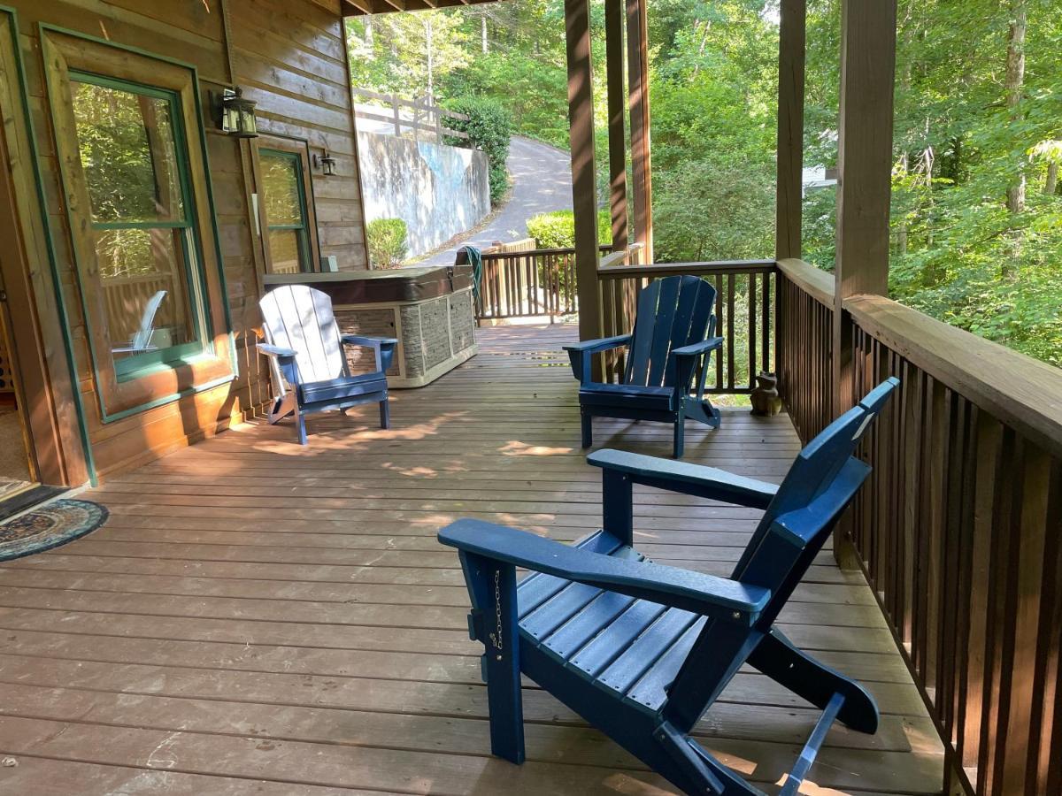 Cozy Creekfront Family Cabin-Pet Friendly -Gamerm-Hot Tub 히와세이 외부 사진