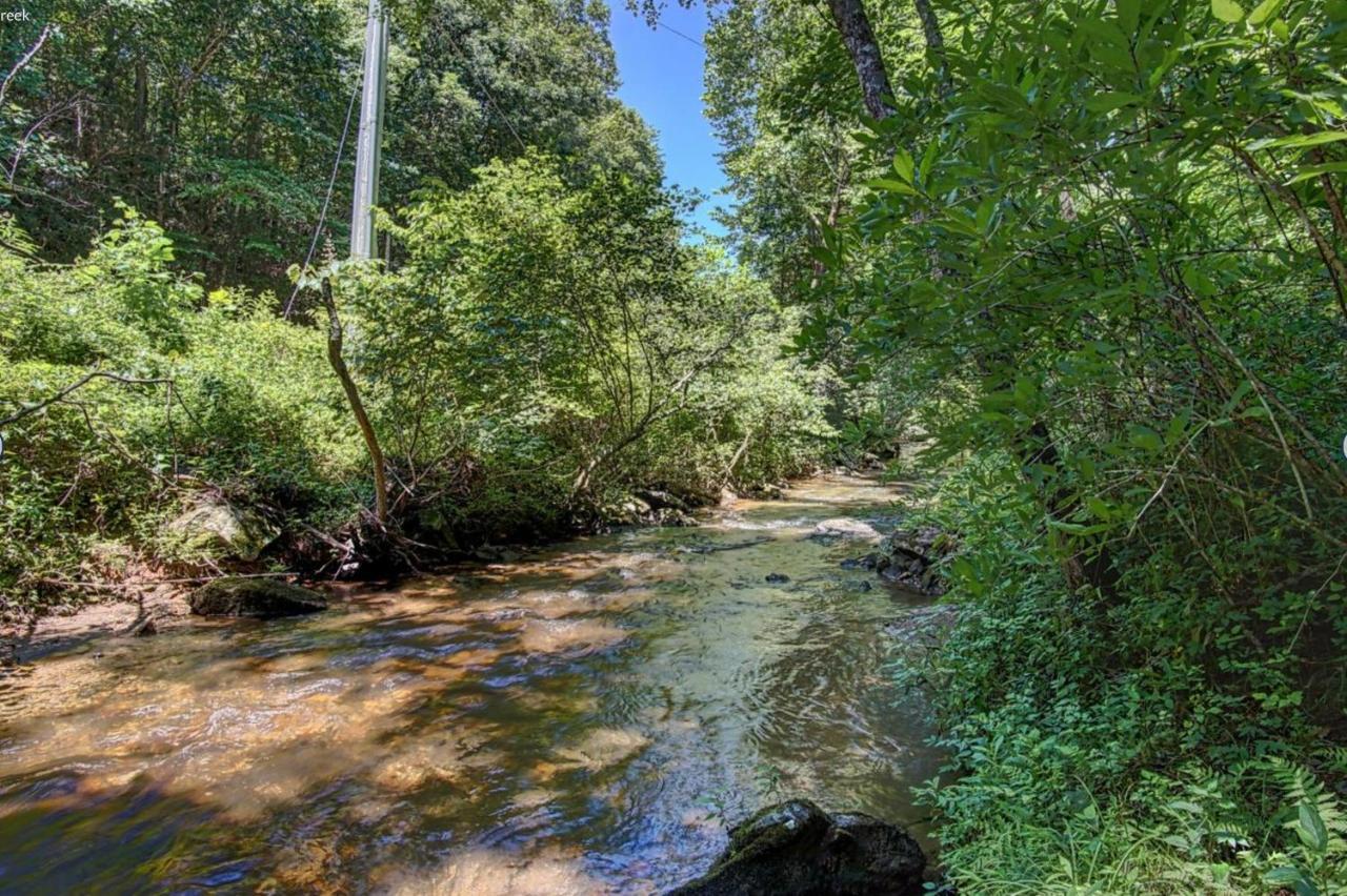 Cozy Creekfront Family Cabin-Pet Friendly -Gamerm-Hot Tub 히와세이 외부 사진