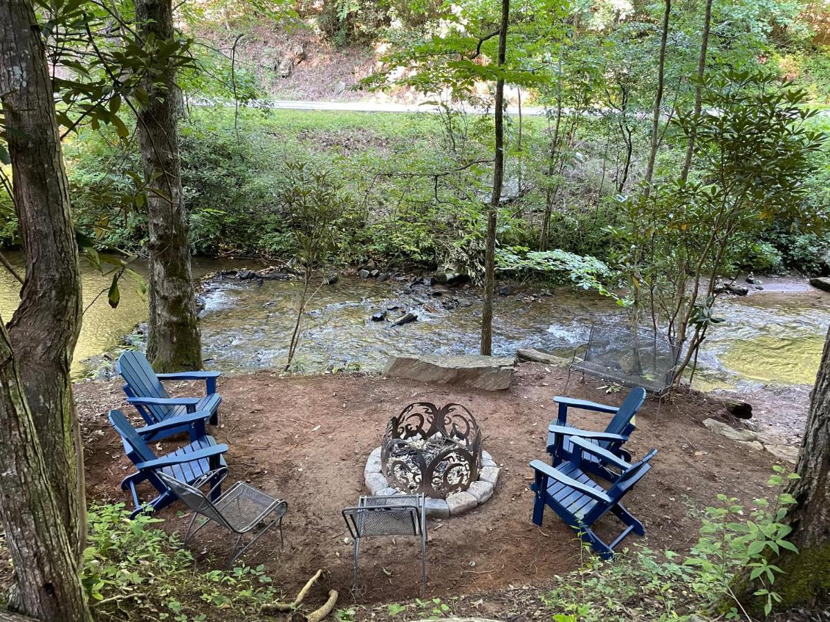 Cozy Creekfront Family Cabin-Pet Friendly -Gamerm-Hot Tub 히와세이 외부 사진